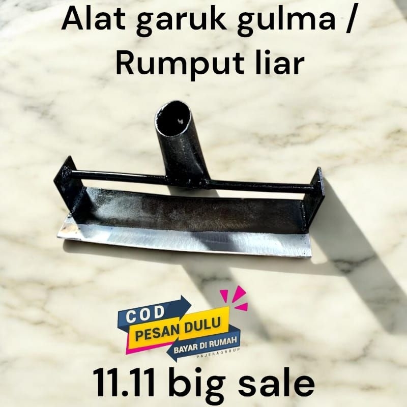 Cangkul Pembersih Pemotong Gulma Rumput Liar Cangkul Kebun Sawit Asli