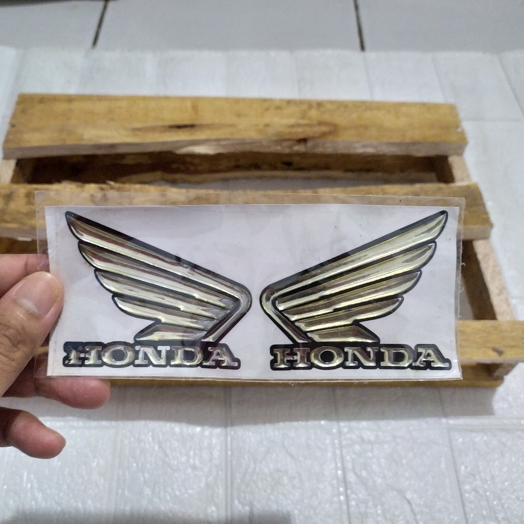 STIKER EMBLEM SAYAP HONDA