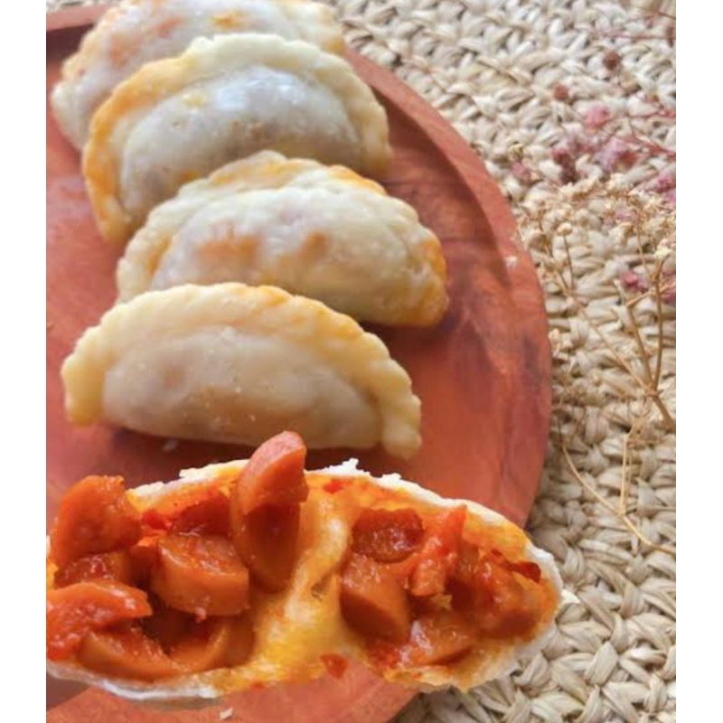 

Cireng Isi Sosis Pedas 1 Pck isi 5 Pcs Cireng