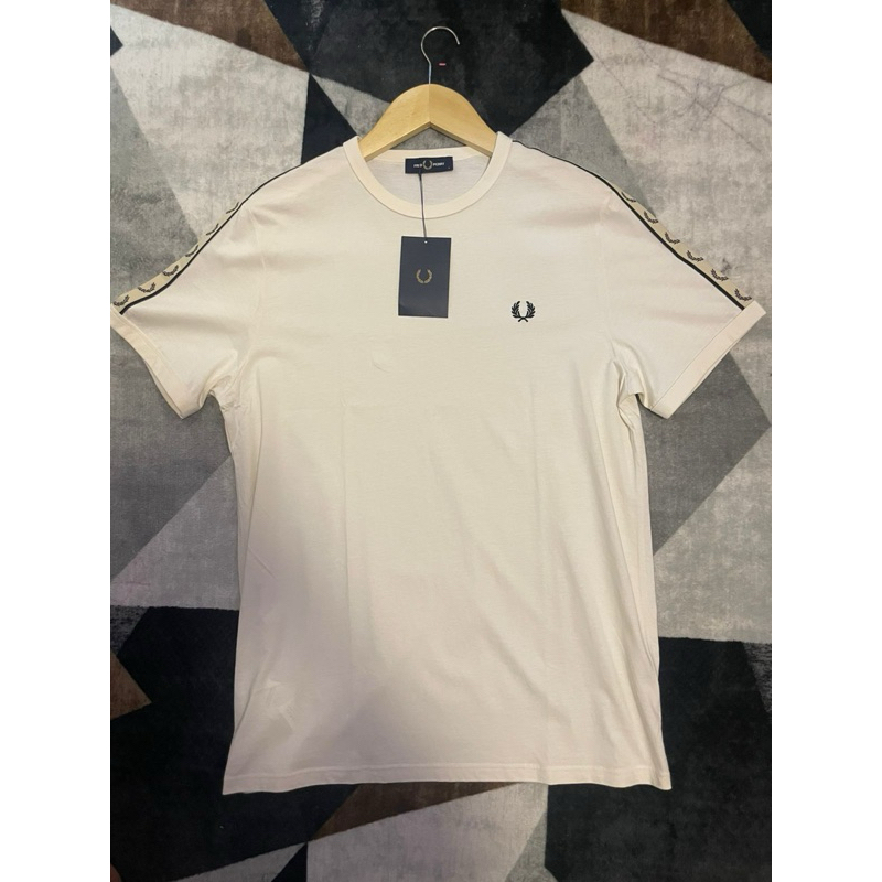 Fred Perry Ringer Taped Tshirt In Cream