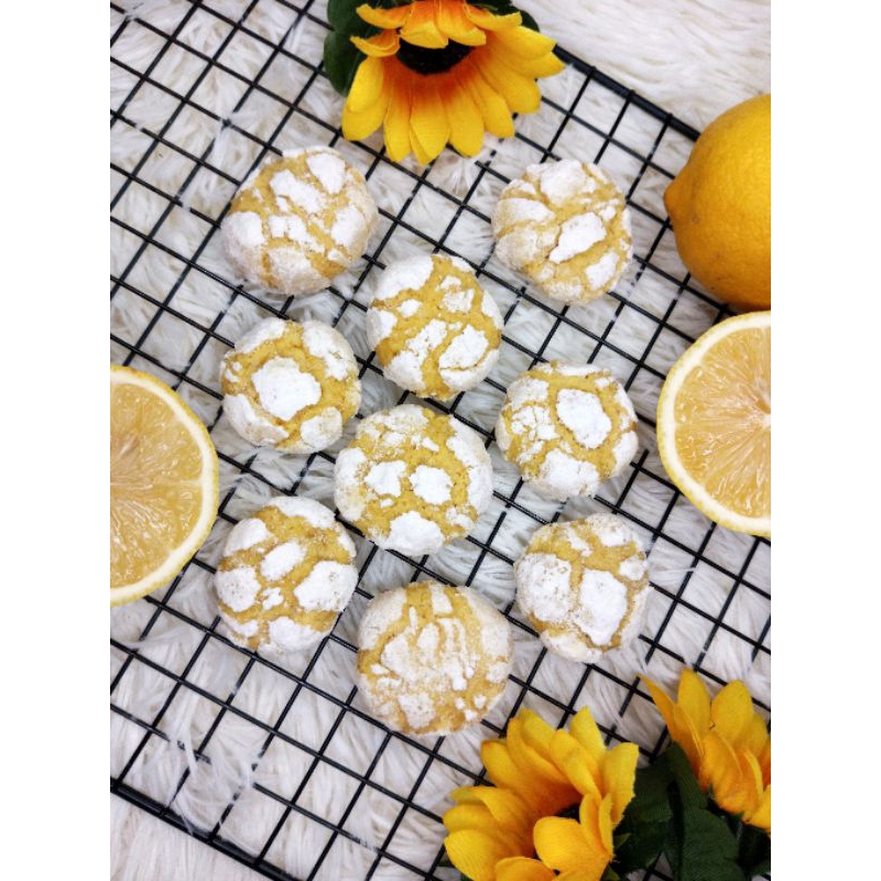 

Lemon crinkle cookies