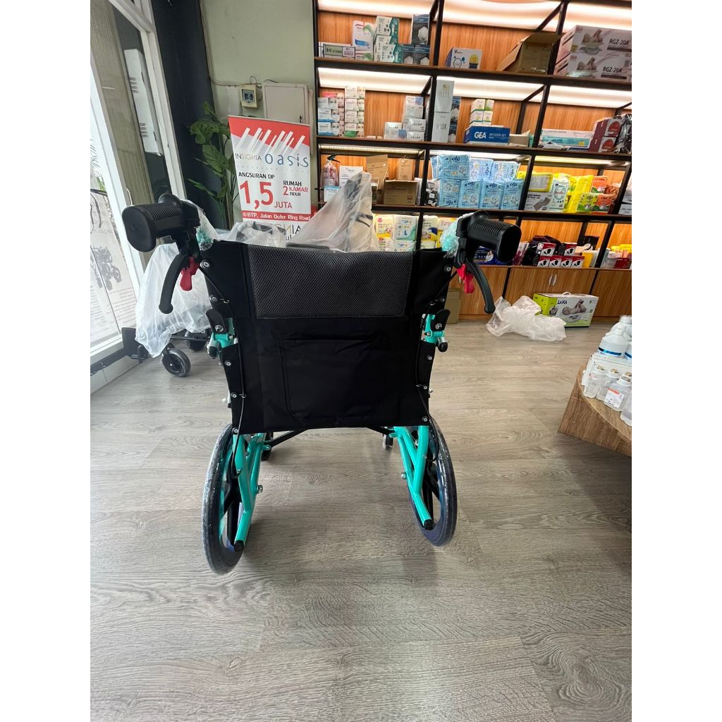 OneMed Kursi Roda Comfort 30 AN2 Trip S