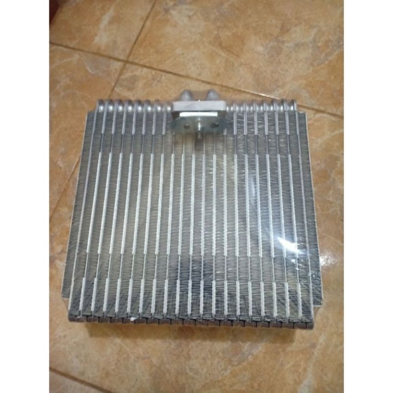 Evaporator AC Mitsubishi kuda