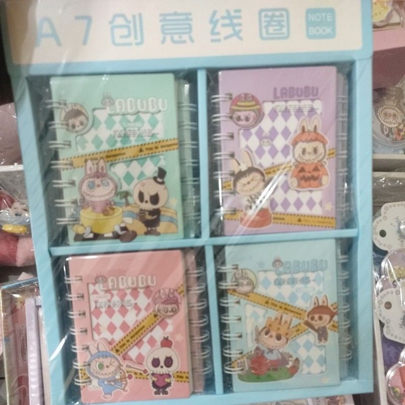 

1 BOX NOTEBOOK LABUBU 2 ISI 20