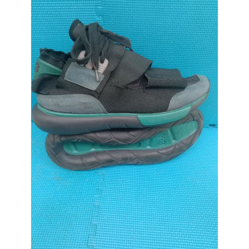 sepatu basket Y3 42 second