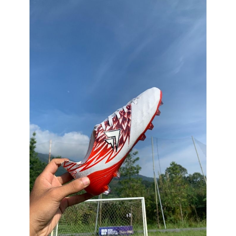 SEPATU BOLA SEVSPO KEMPO PRO SYN