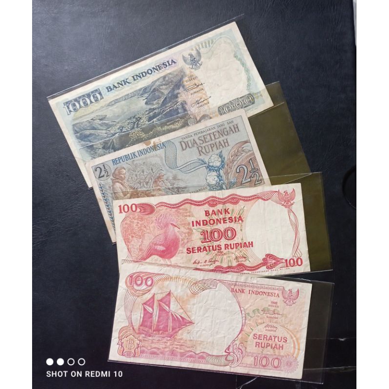 paket 4 lembar uang kertas kuno indonesia bekas asli