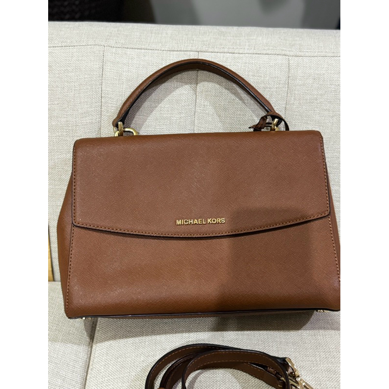 Preloved MK authentic