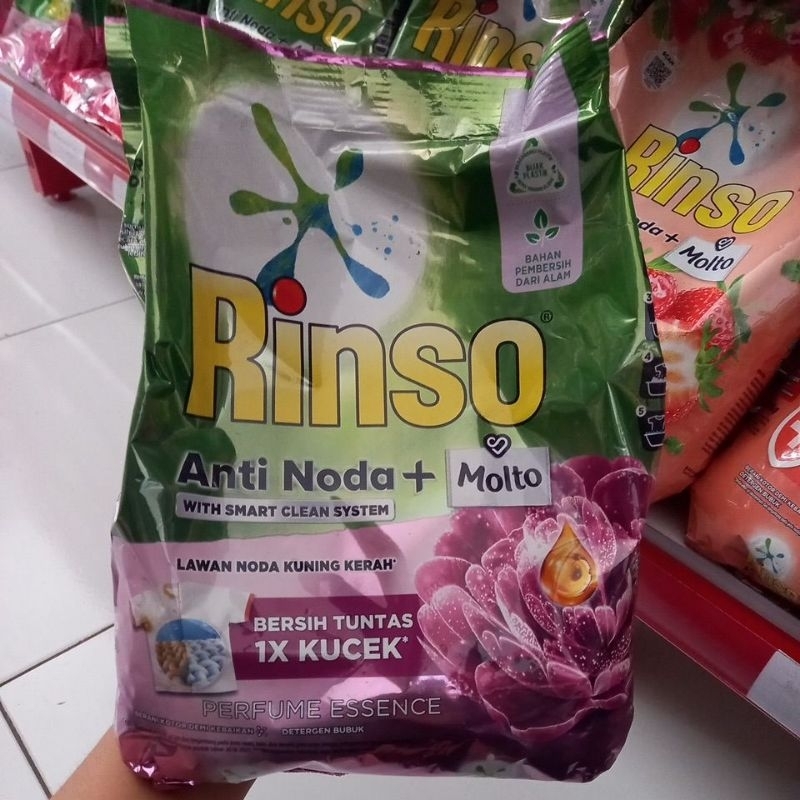 RINSO MOLTO DETERGEN 770gram