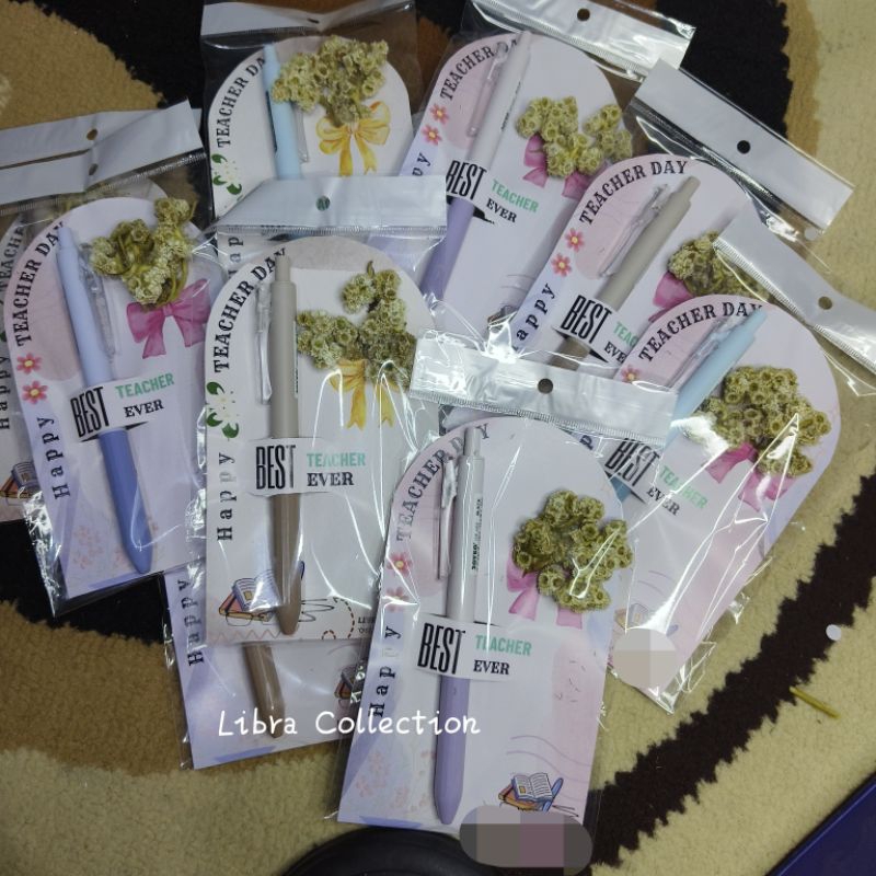

GIFT HARI GURU MURAH
