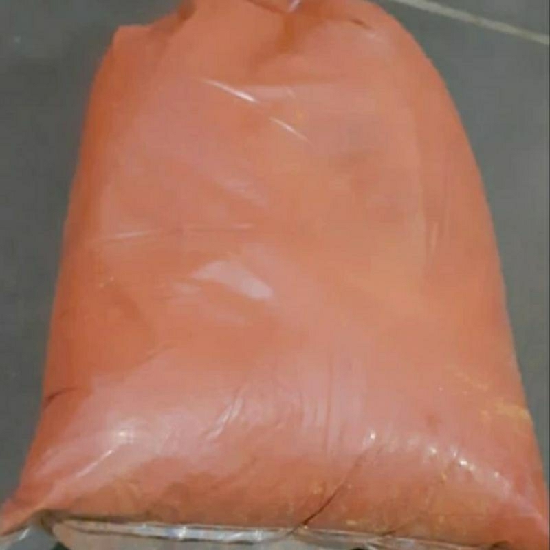 Oker pewarna bubuk Merah Kemasan 500gram.