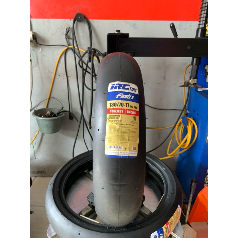 Ban Motor SLICK RACING COMPOUND | IRC FASTI 1 130/70 Ring 17 tubeless PRODUKSI 2026