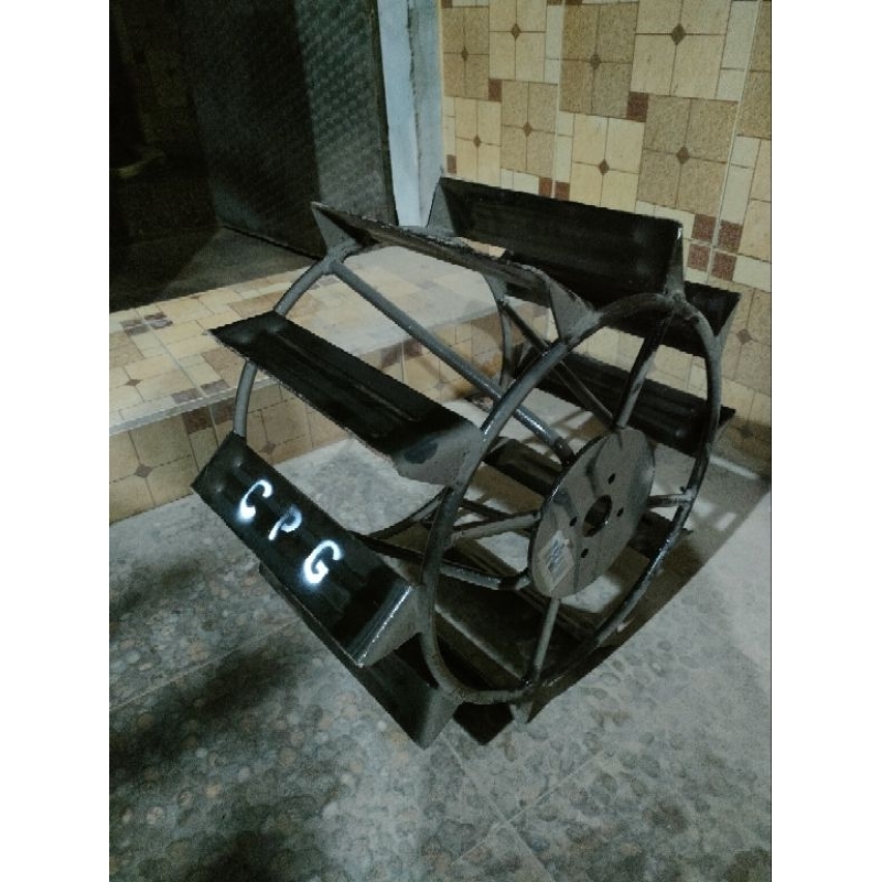 Roda Traktor Sawah Capung Rawa Metal 1 set / 1 Pasang  ,isi 10 daun , lebar daun 8 cm x 35cm