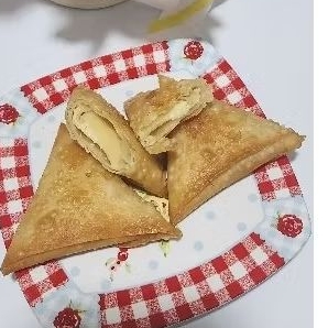 

sambosa keju