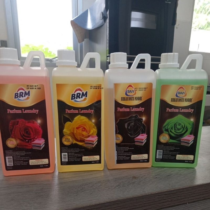 Parfum laundry ukuran 1 liter mrek BRM