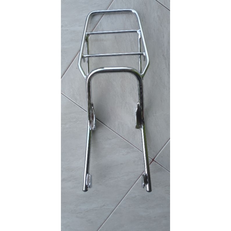 Behel / rak belakang honda win original bekas