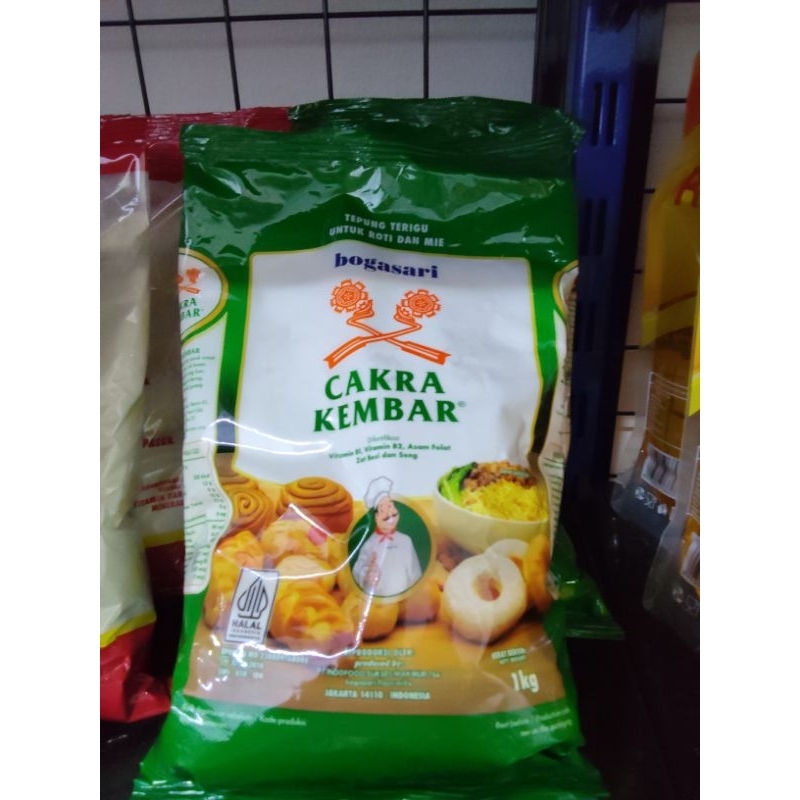 

Tepung Cakra Kembar Premium 1kg