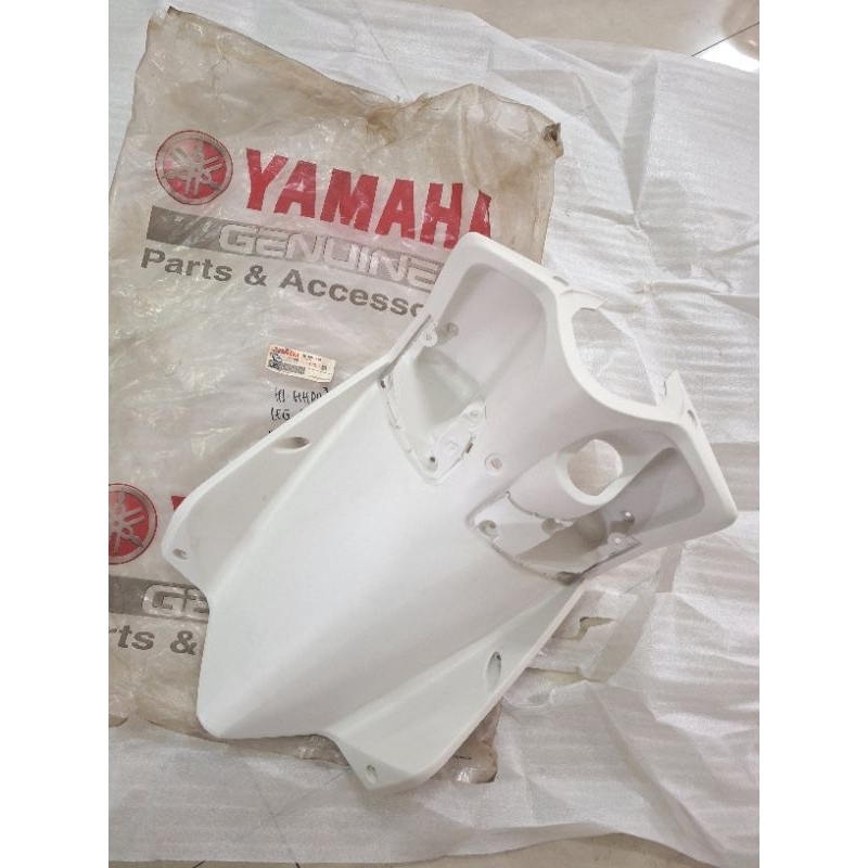 legshield leksil dek kontakk dek kuncii yamaha mio soul putih original yamaha YGP