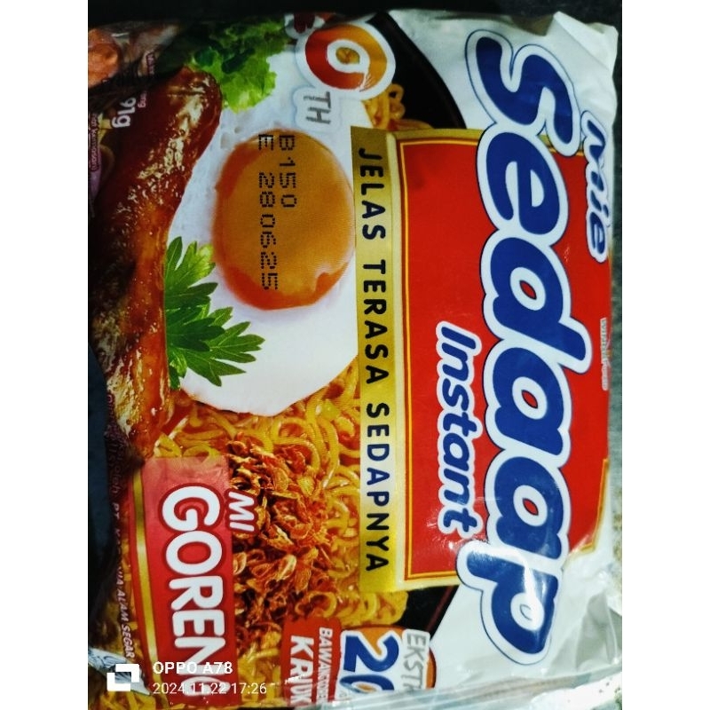 

Mie instan Goreng 15ribu dapat 5