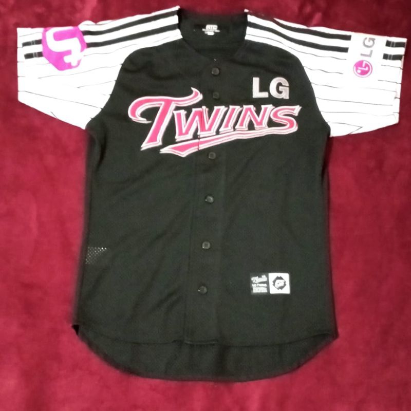 LG Twins Baseball