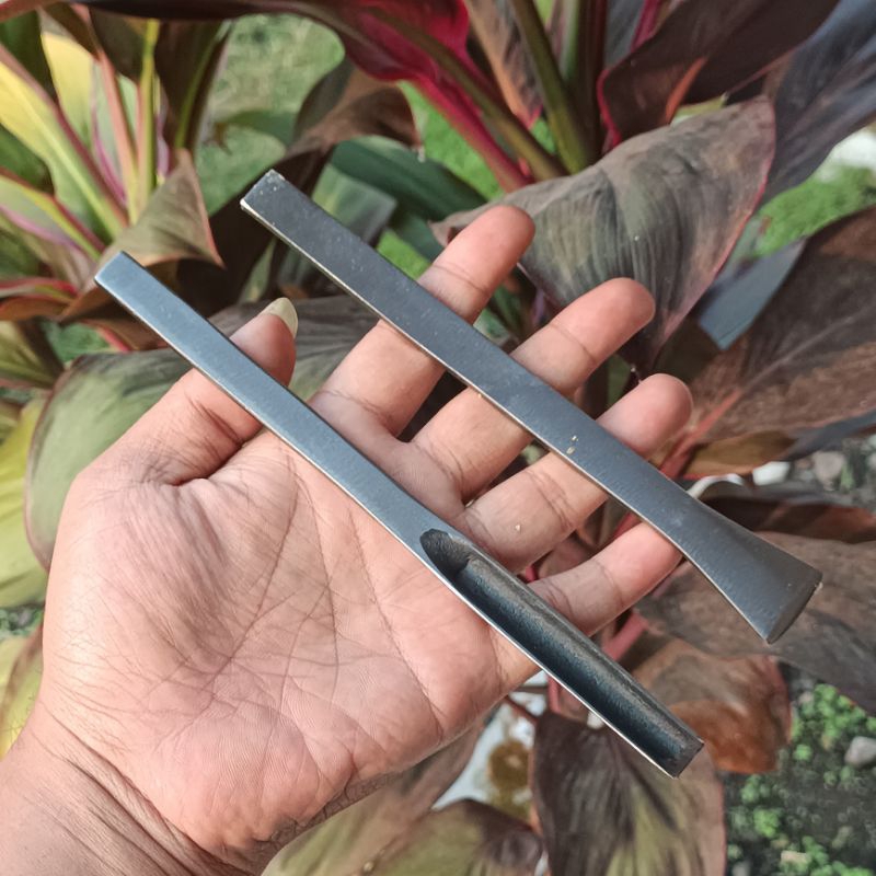 Tatah / Pahat Bonsai Spesial bahan baja per tebal kuat