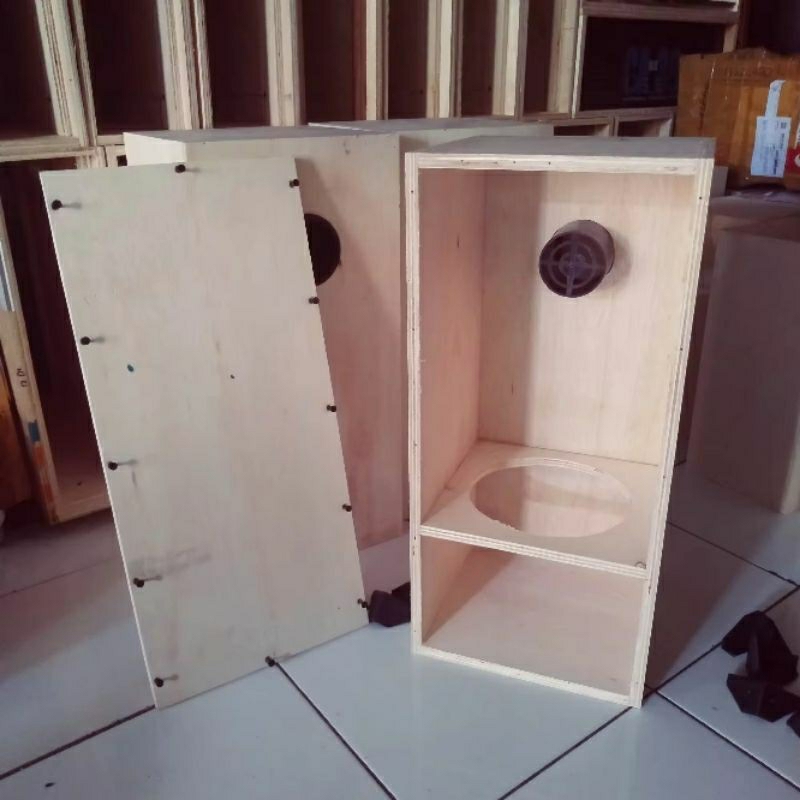 BOX SUBWOOFER BAZZOKA BAHAN 12MM TERSEDIA 4 SAMPAI 6 IN