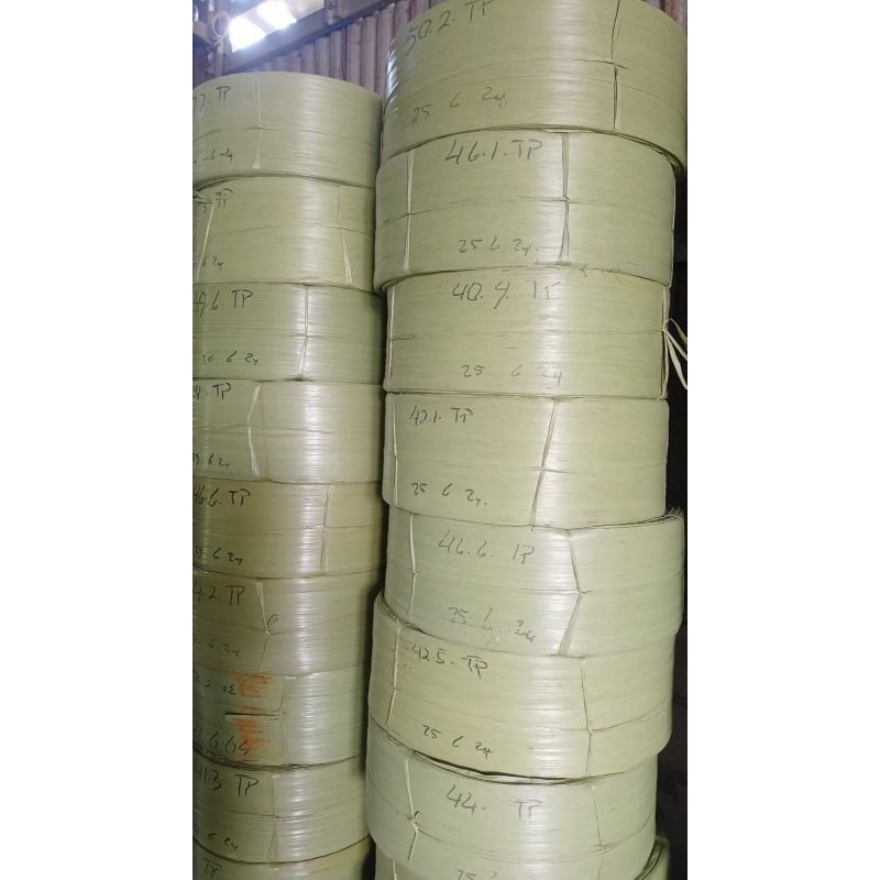 

TALI PLASTIK/RAFIA NATURAL GULUNGAN 20KG s/d 60KG