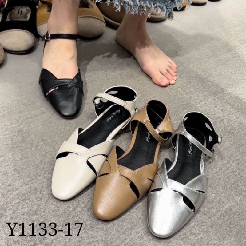 Y1133-17 Sepatu Guangzhou Flatshoes Tali Wanita Fashion Women