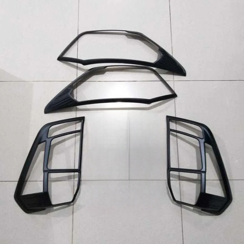 Garnish Depan Belakang Sigra