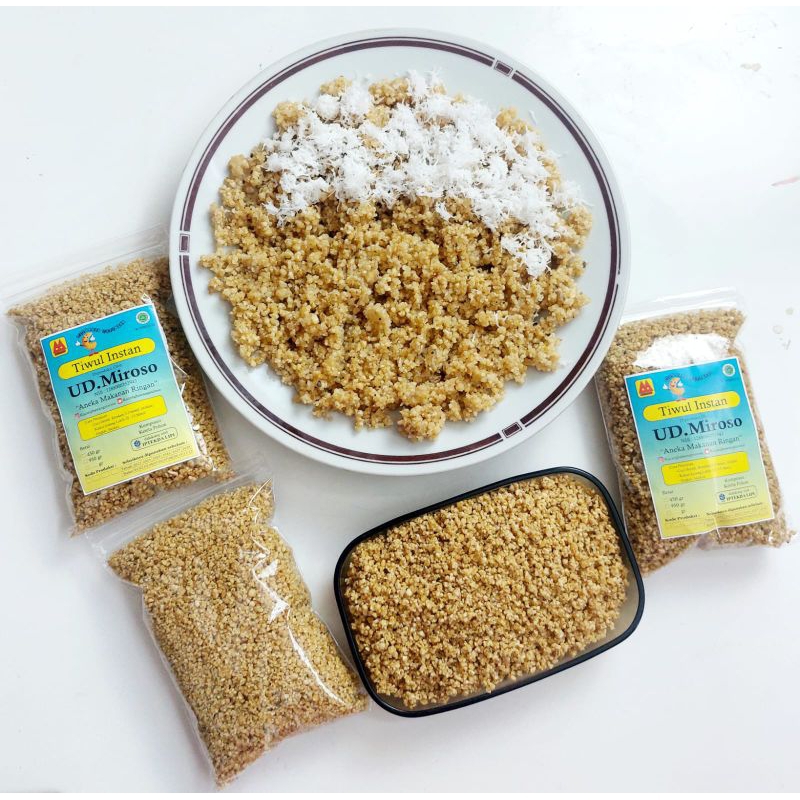 

Tiwul Instan / nasi tiwul / sego tiwul / tiwul kering