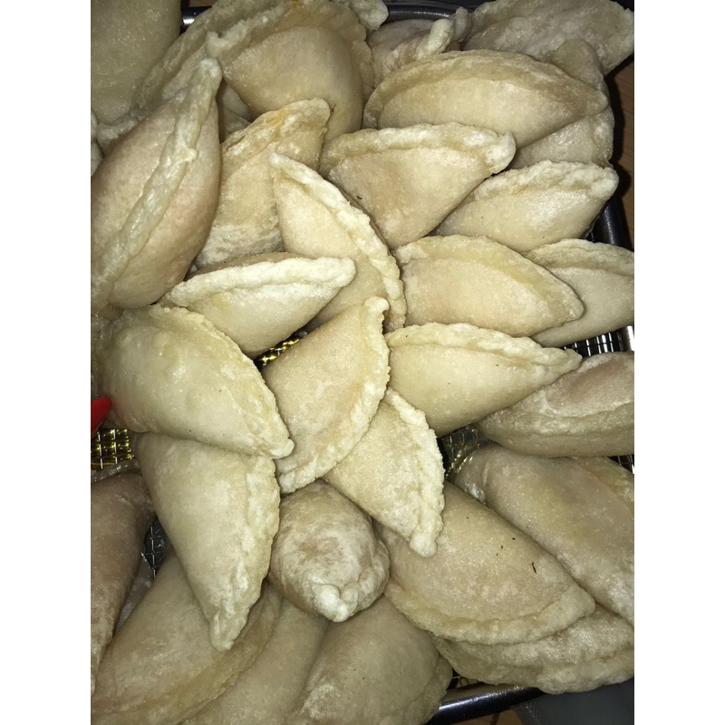 

cireng isi ayam suwir pedas 4pcs