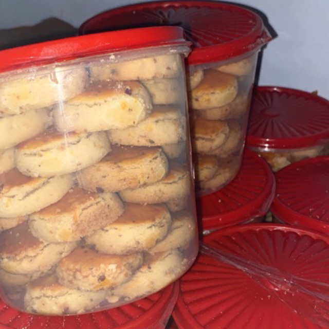 

KUE KACANG