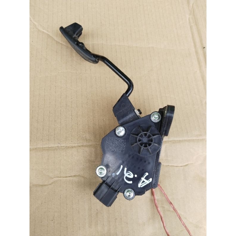 pedal gas avanza exnia 2016+2021 original