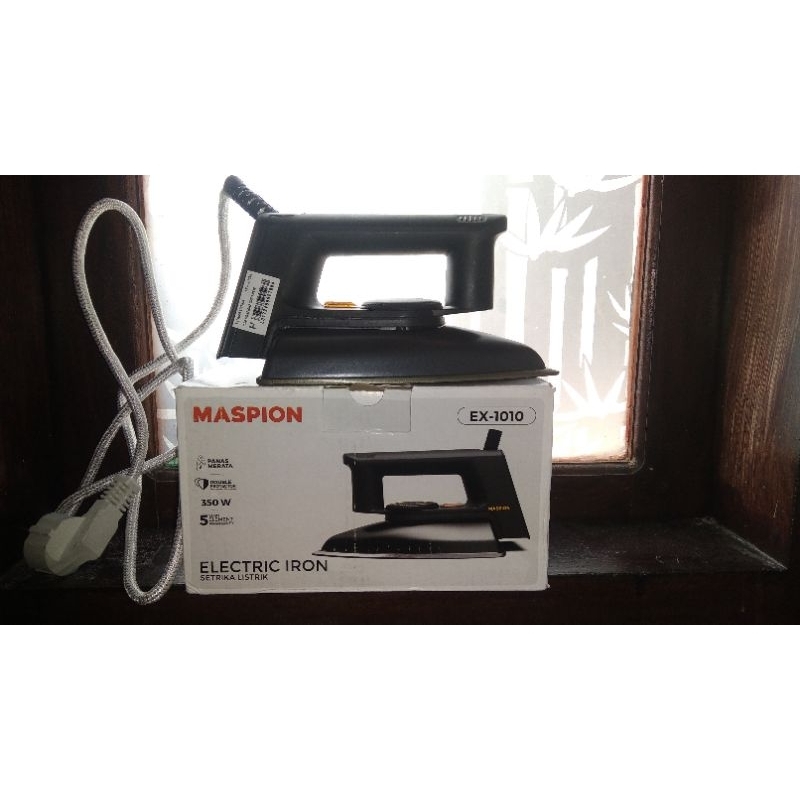 Setrika Maspion Original