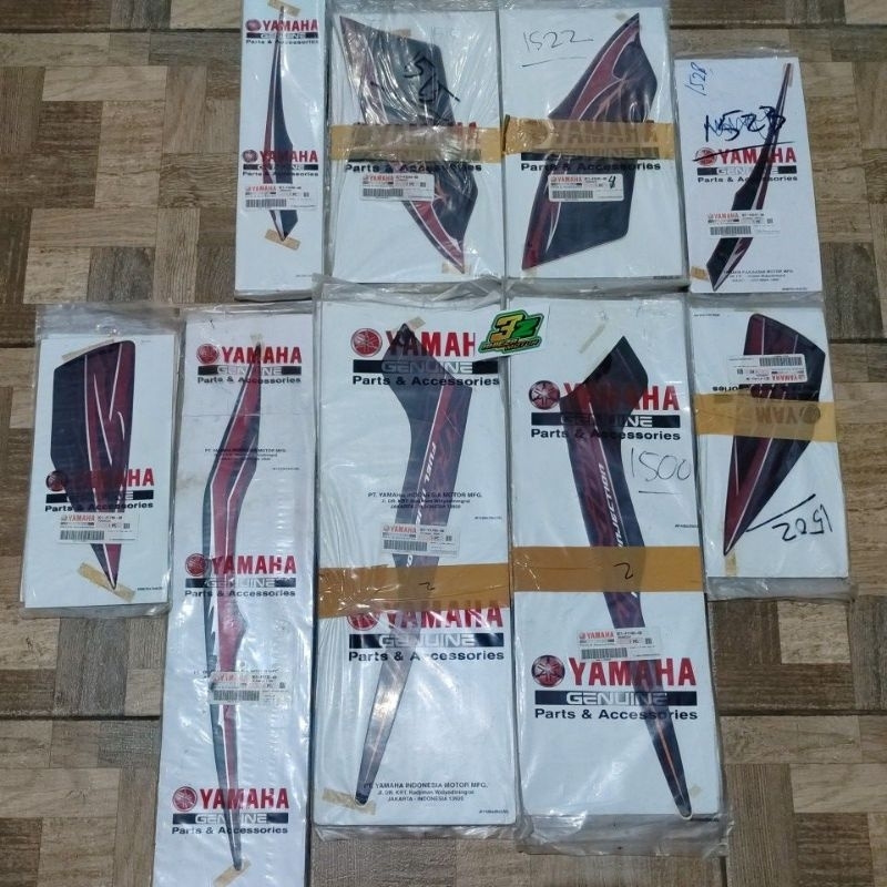 Striping stiker graphic grafik les vixion lama old 3C1 merah marun maroon drmk 2009/2010 original yg