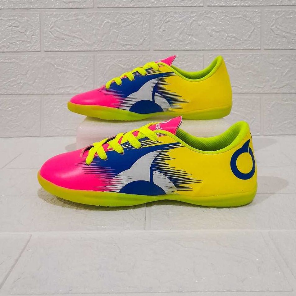 Baru Viral  BIG PROMO  Sepatu Futsal Anak Ortuseight Sepatu Futsal Catalyst
