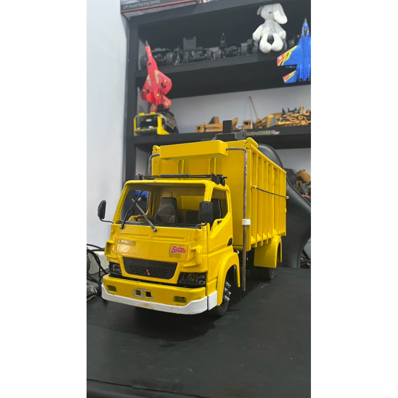 Mobil Truk.Canter.Remot.Control