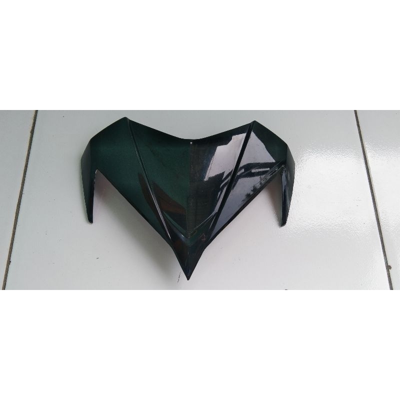 visor batok atas depan Honda Supra x 125 Betmen original copotan