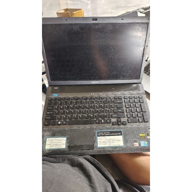 casing sony vaio PCG-81111W