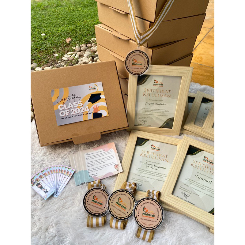 Sertifikat Penghargaan Costum 5R | Piagam penghargaan Custom | Sertifikat Army BTS | Kado pacar ho