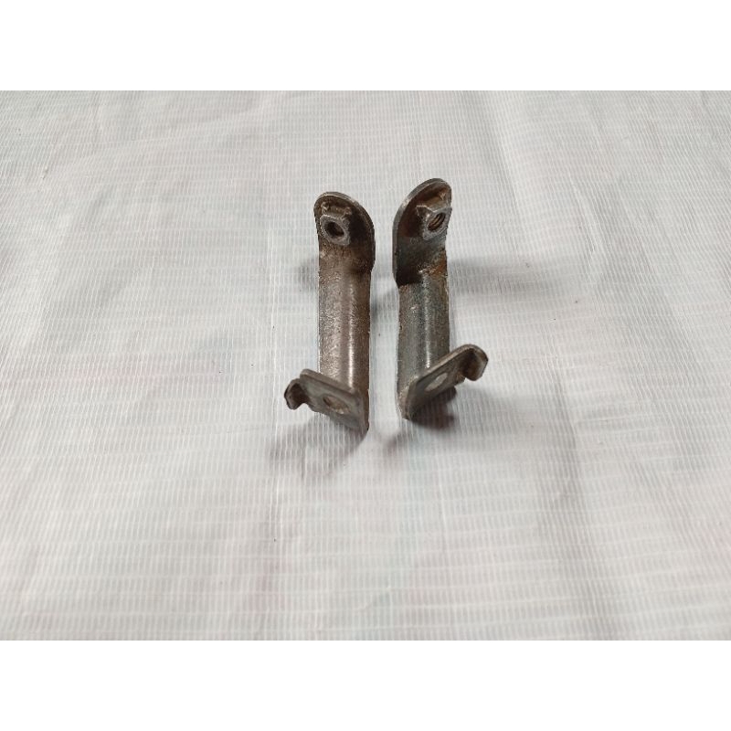 Breket Braket Bracket Dudukan Bawah Sayap Tebeng Suzuki Smash 110 Old Lama Original Second