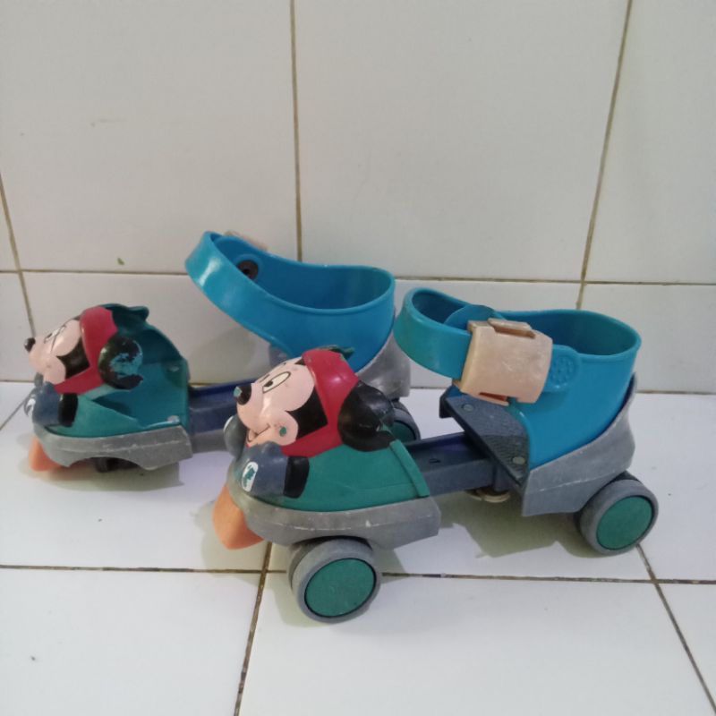 sepatu roda vintage mickey mouse original disney th95