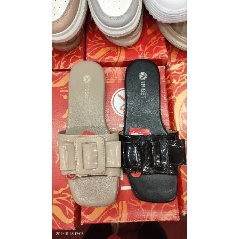Sandal teplek wanita brand Triset