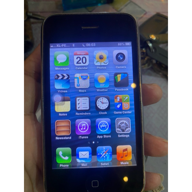 Iphone 3GS fullset Khusus Kolektor