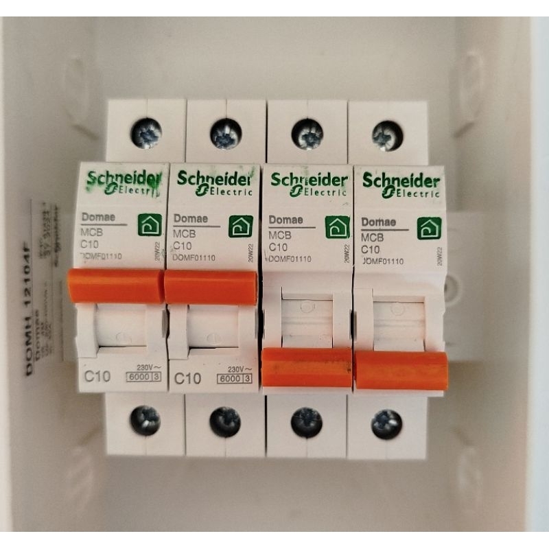 MCB SCHNEIDER 10 Ampere