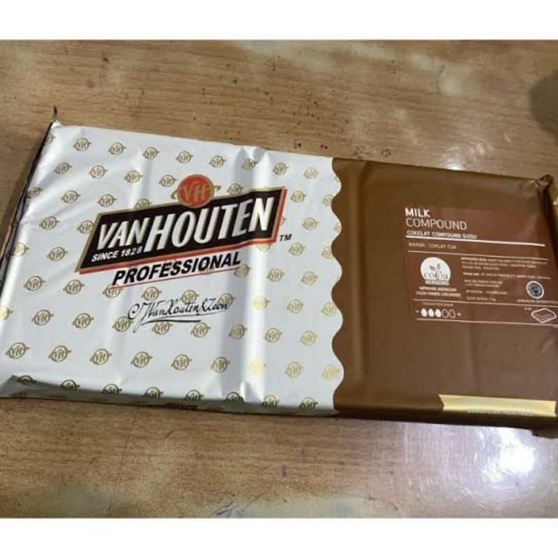 

VANHOUTEN MILK COUMPOUND CHOCOLATE 1KG /COKLAT SUSU