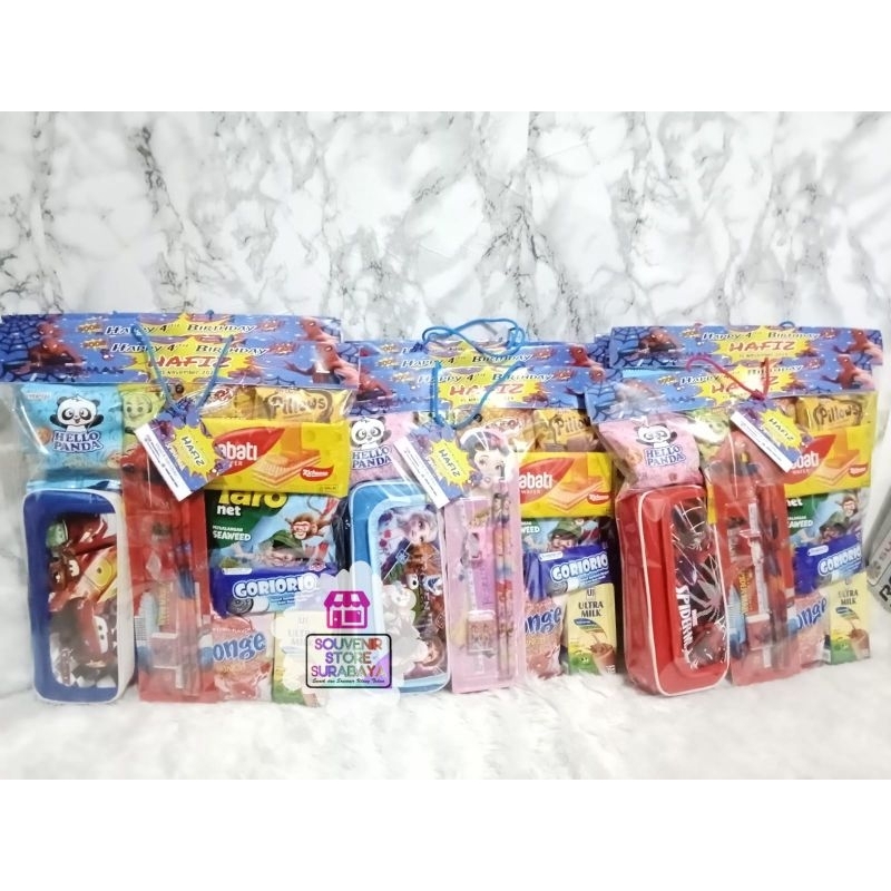 

Paket Tepak Pensil dan Set AtK karakter || Hampers souvenir snack ulang tahun || Paket Birthday