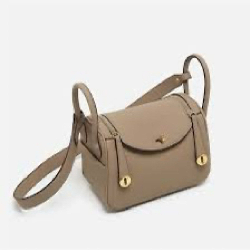 Tas fashion wanita locamode