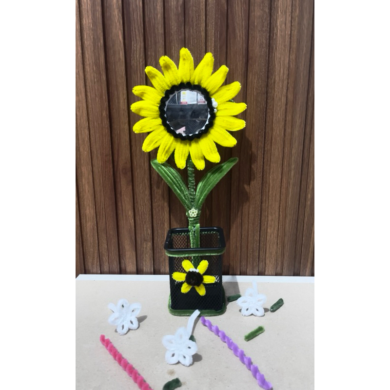 

TERBARU dan TERMURAH tempat pensil kaca kawat bulu pipe cleaner