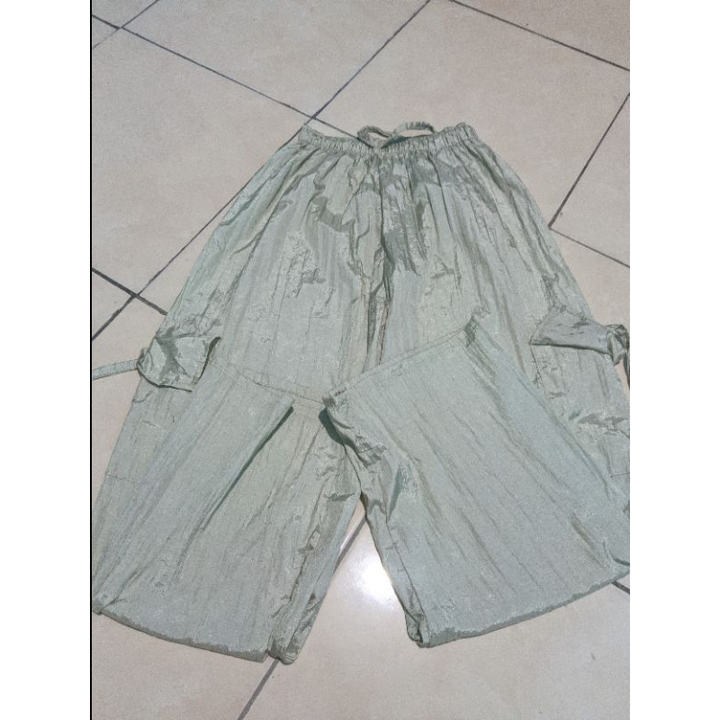 PRELOVED cargo parasut